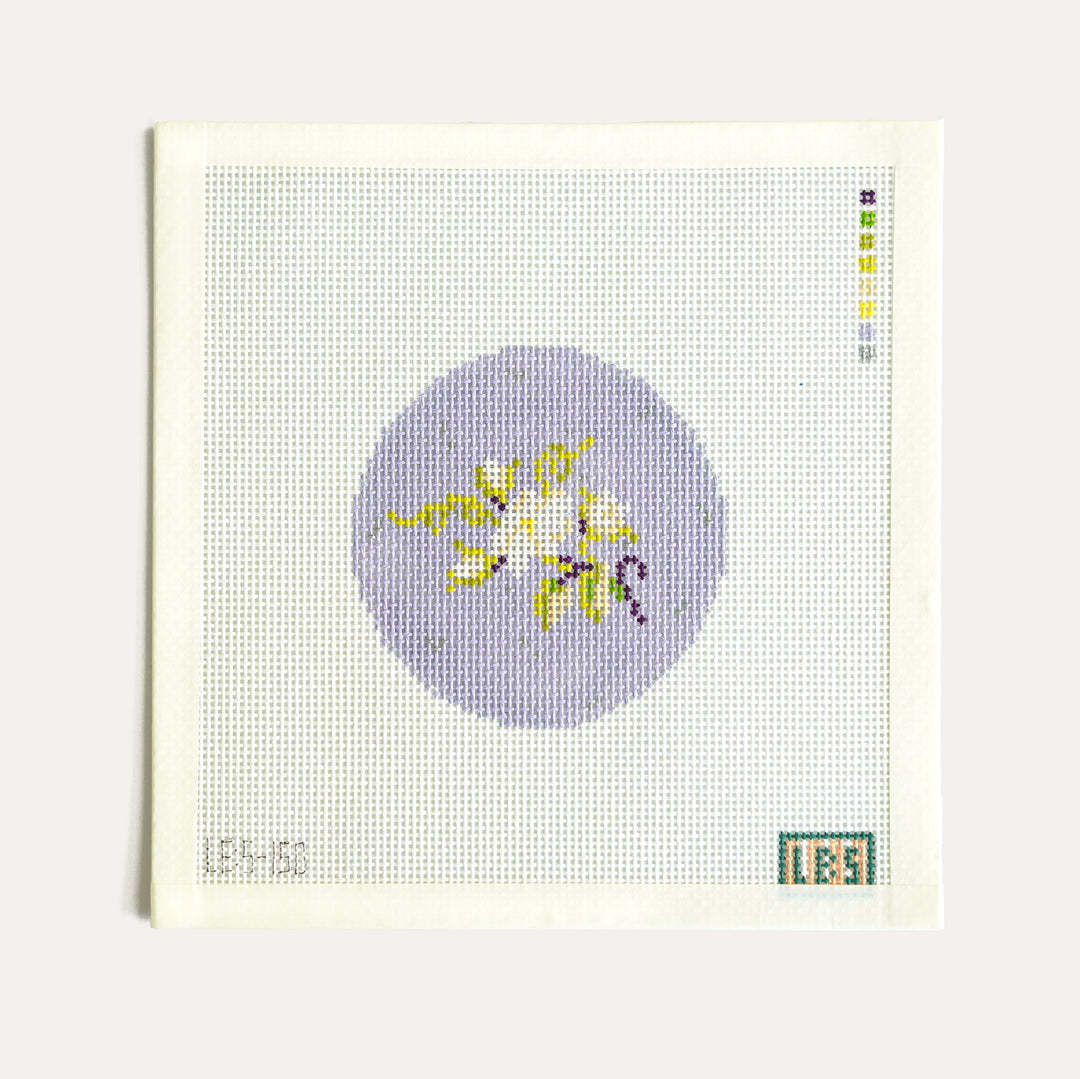 Fleur Méridienne E 13 mesh needlepoint canvas with soft floral motif by Le Beau Stitch