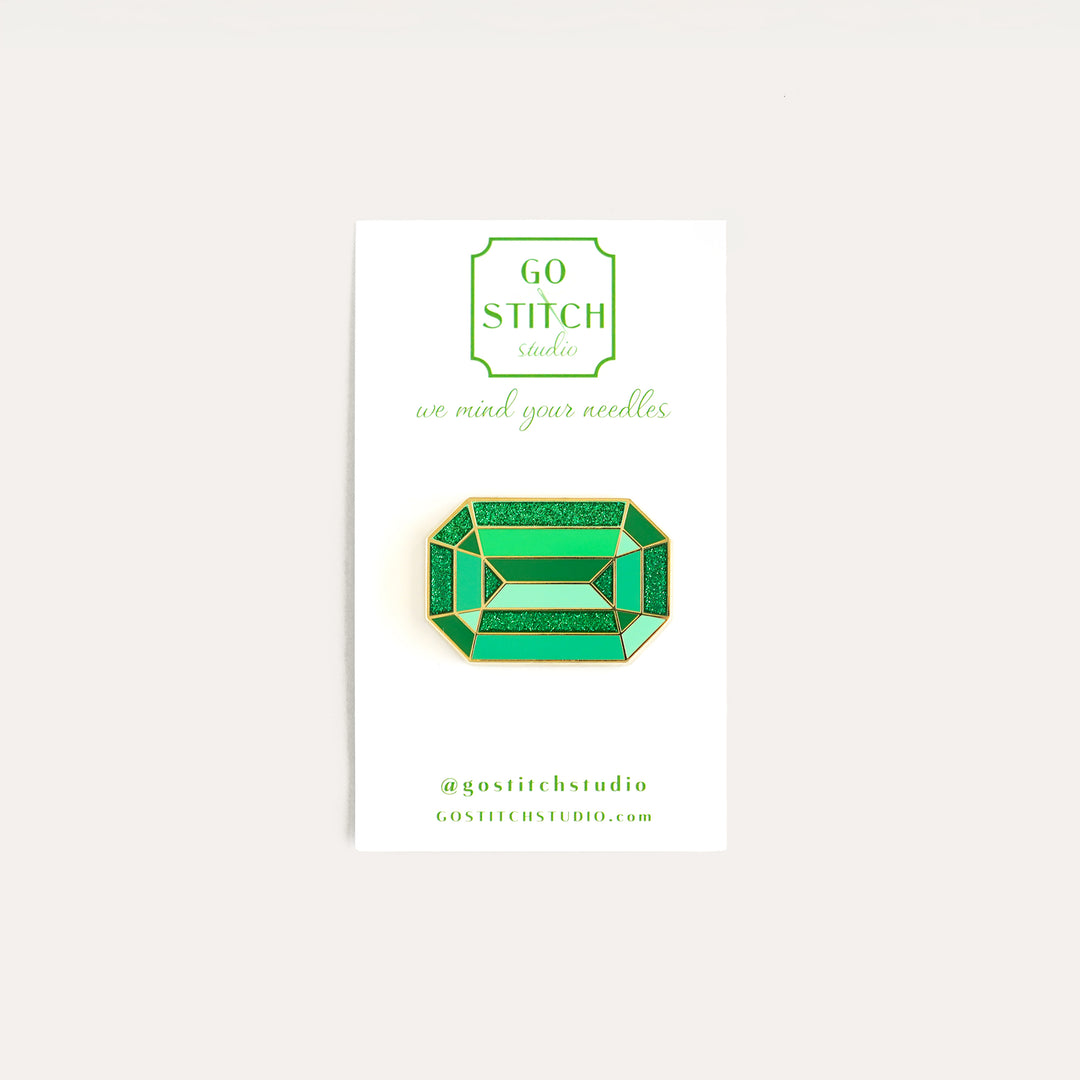 Green diamond needle minder with gold border and flat inset magnet by Go Stitch Studio